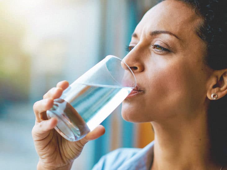 health tips health tips for winter : सर्दियों में नहीं याद रहता पानी पीना, तो फॉलो करें ये काम की टिप्स