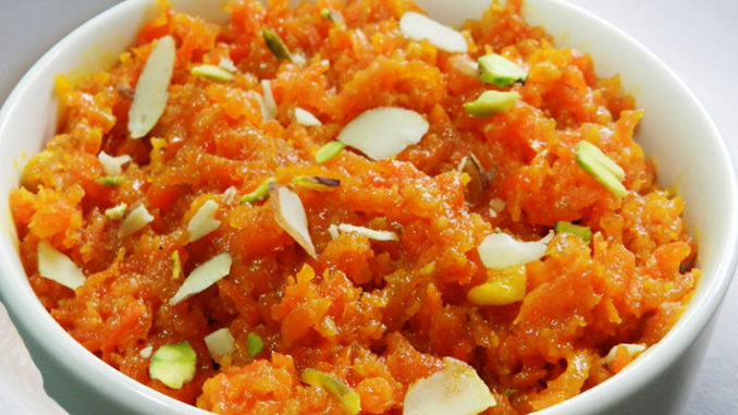Gajar ka Halwa 678x381 1 Gajar ka Halwa : बिना मावे और खोये के इस तरह बनाये स्वादिष्ट गाजर का हलवा