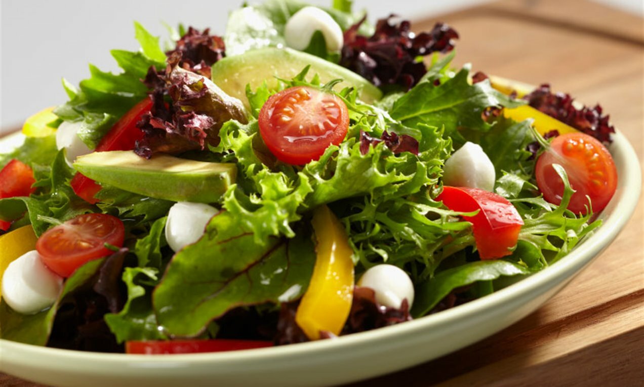 farmers salad Health Tips : क्या आपको पता है कि रात के समय सलाद खाने से होते हैं ये नुकसान